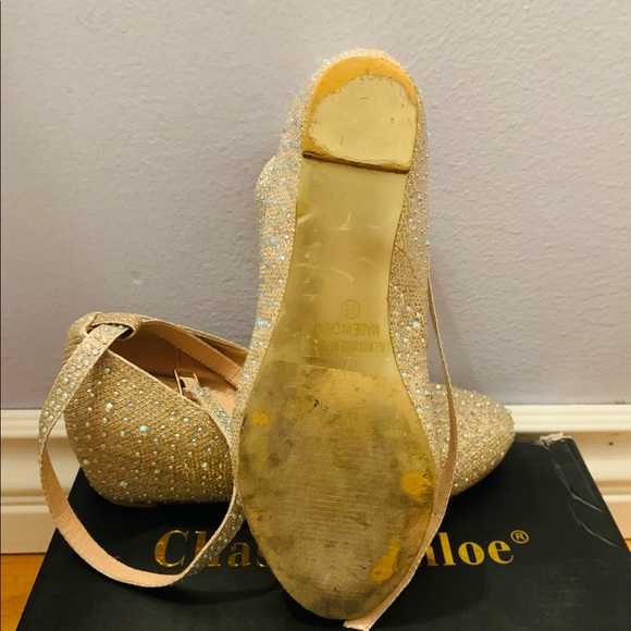 Chase + Chloe Beige/Gold Platform Heels - Picture 5 of 5